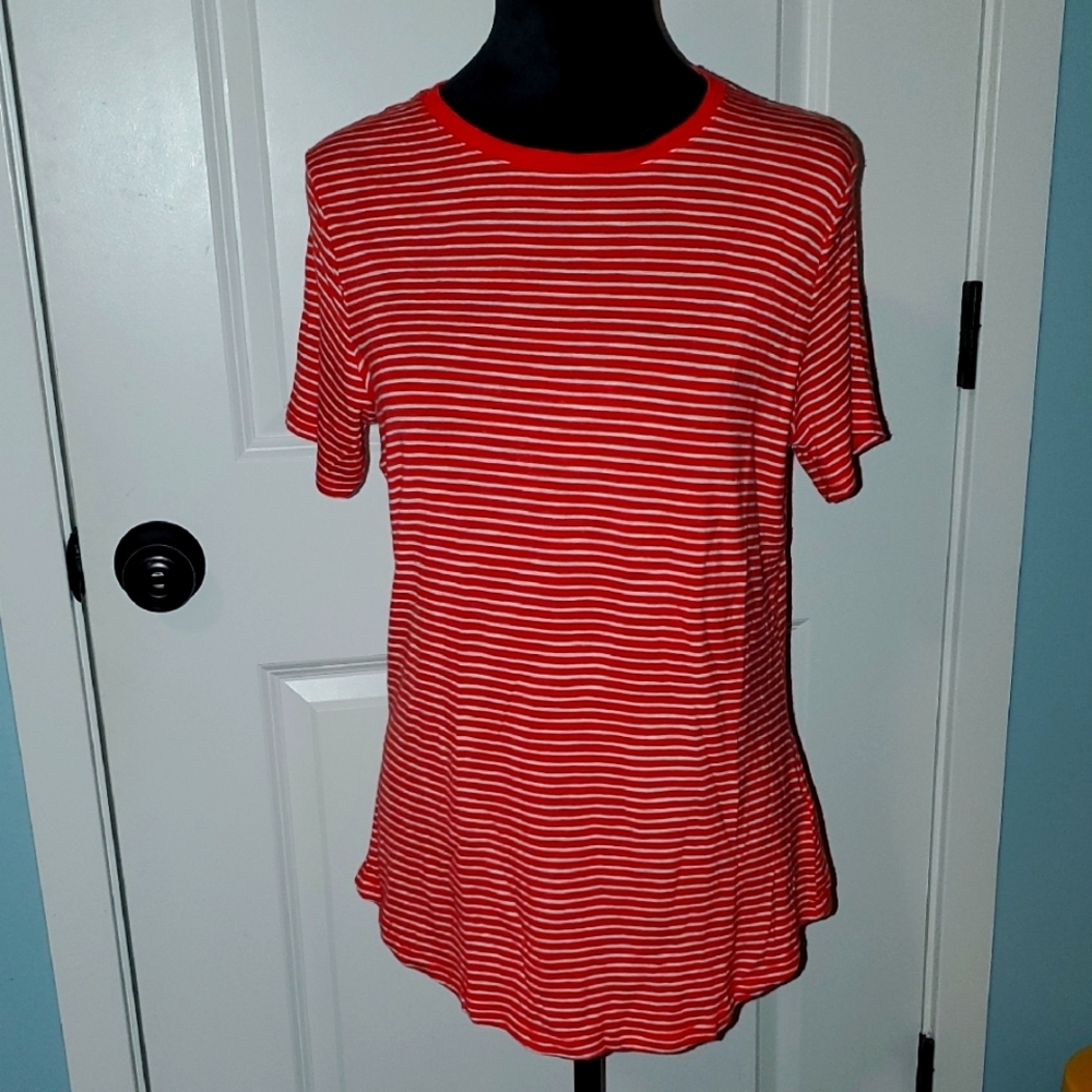Old Navy Luxe Short Sleeve Crew Neck T-Shirt S